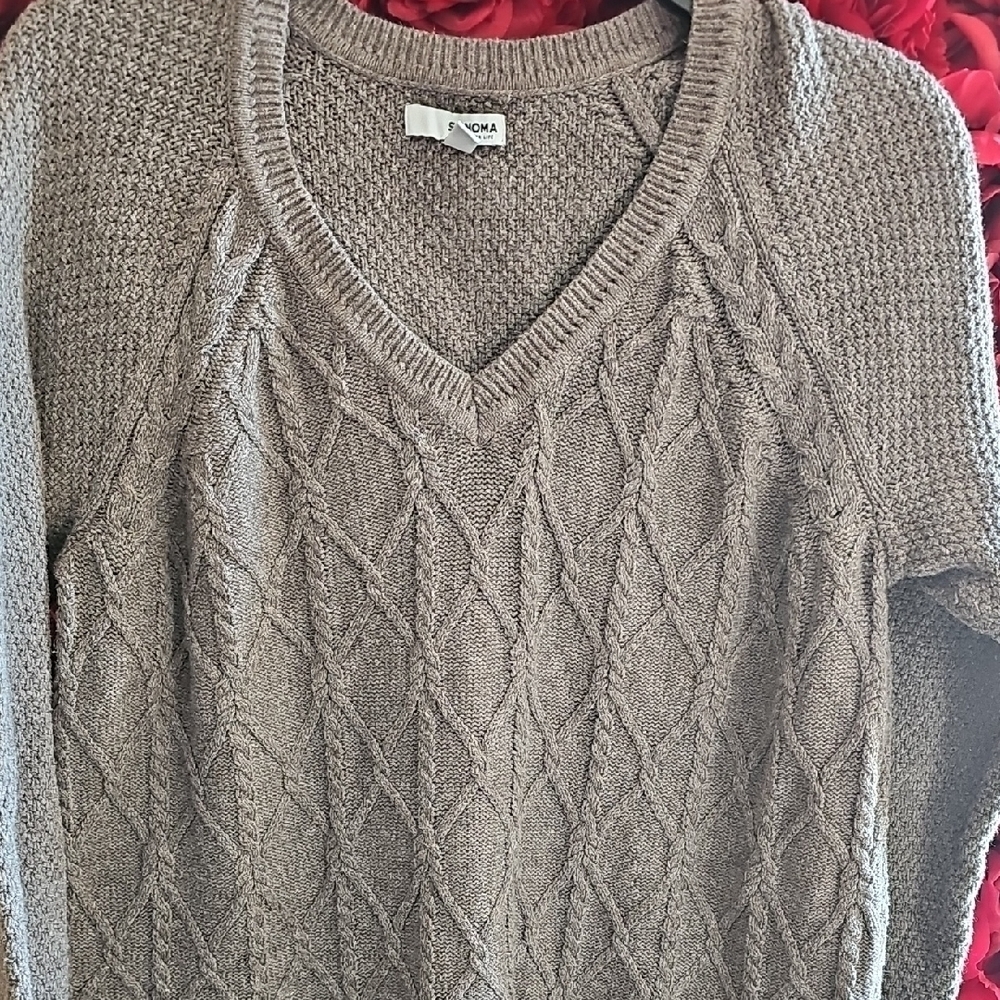 Sonoma Wonen's Brown Cabke Knit Vneck Sweater Size Large